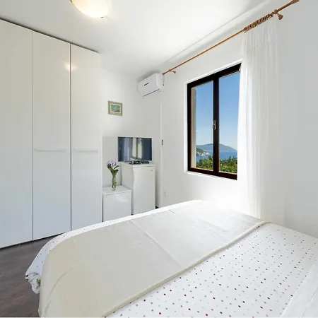 アパート Rose- Comfort Double With Balcony And Sea View モルナット